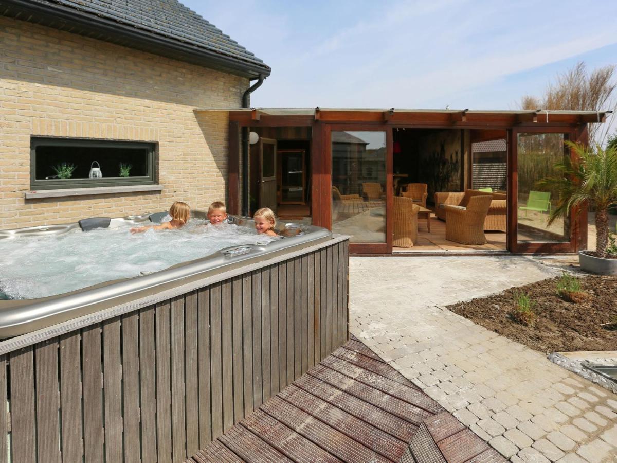 Splendid Villa In Middelkerke With Sauna Bubble Bath Exteriér fotografie